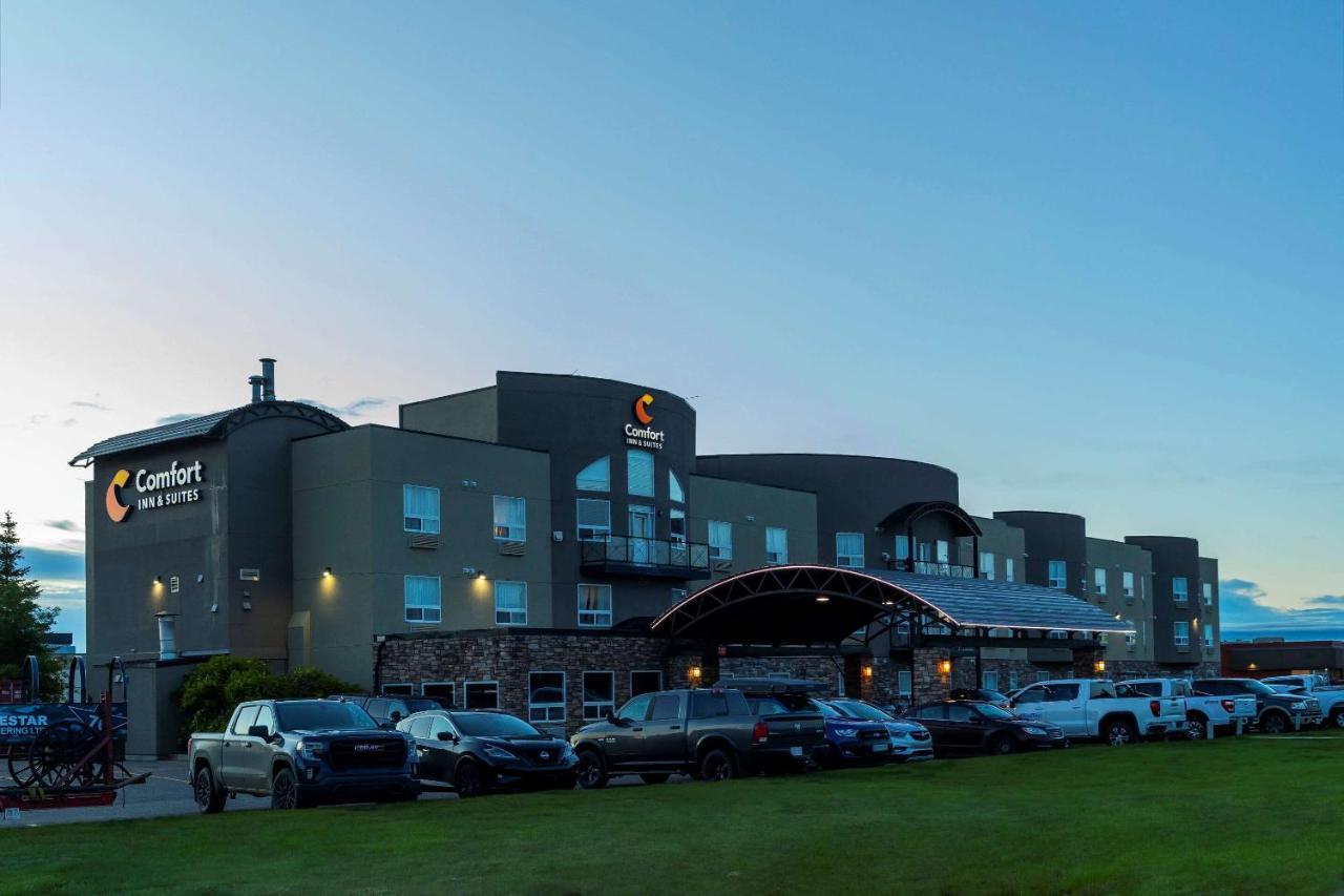 Comfort Inn&Suites Medicine Hat Exterior foto