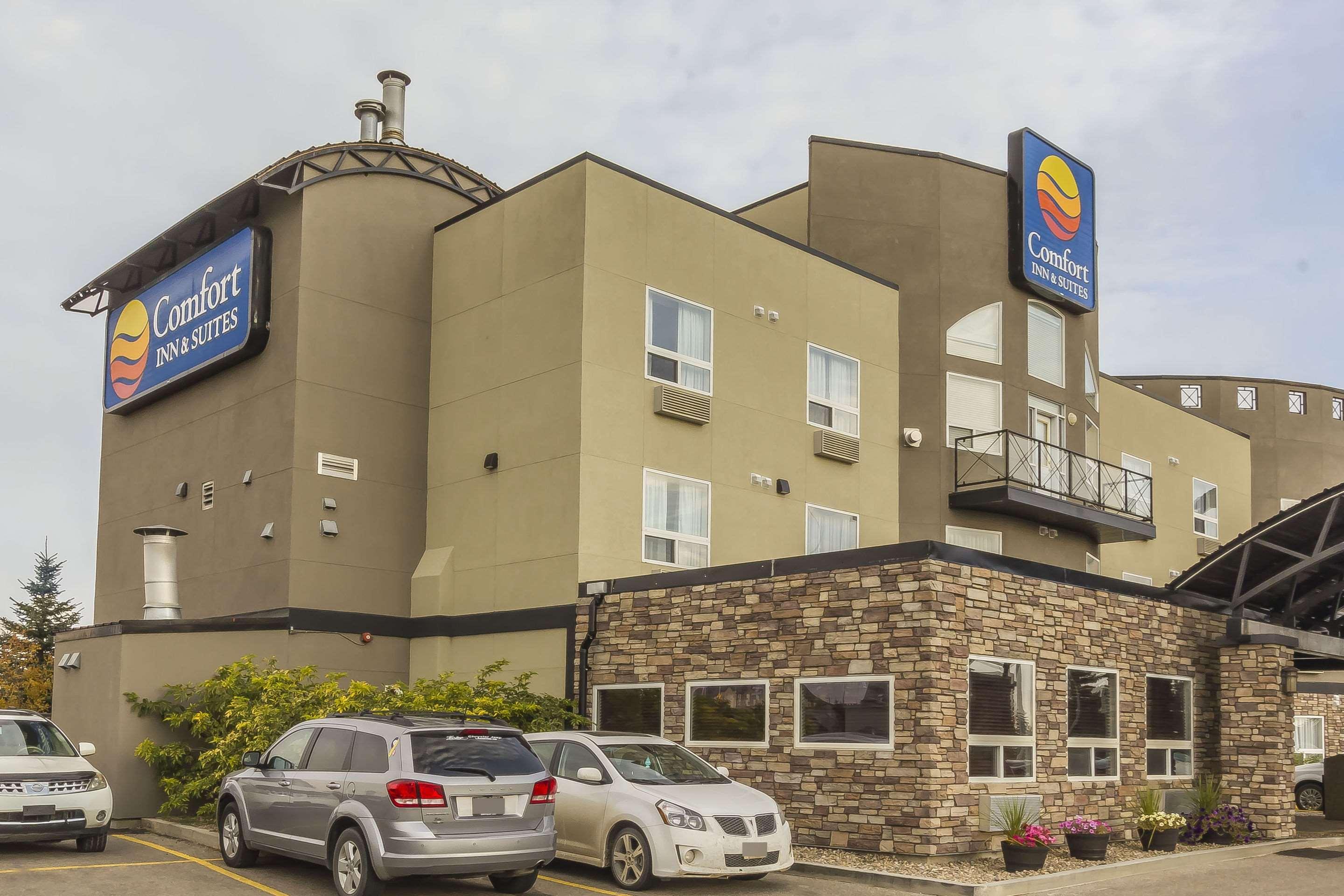 Comfort Inn&Suites Medicine Hat Exterior foto